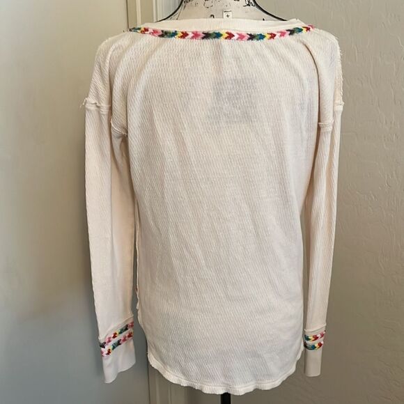 We The Free Off White Multi Color Design Thermal Boho Casual Modern - Picture 3 of 10